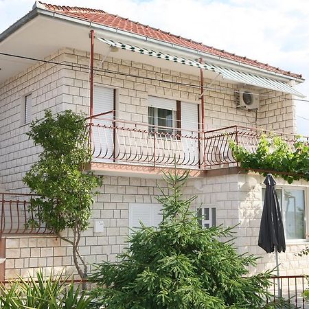 Apartment Nives Τρογκίρ Εξωτερικό φωτογραφία