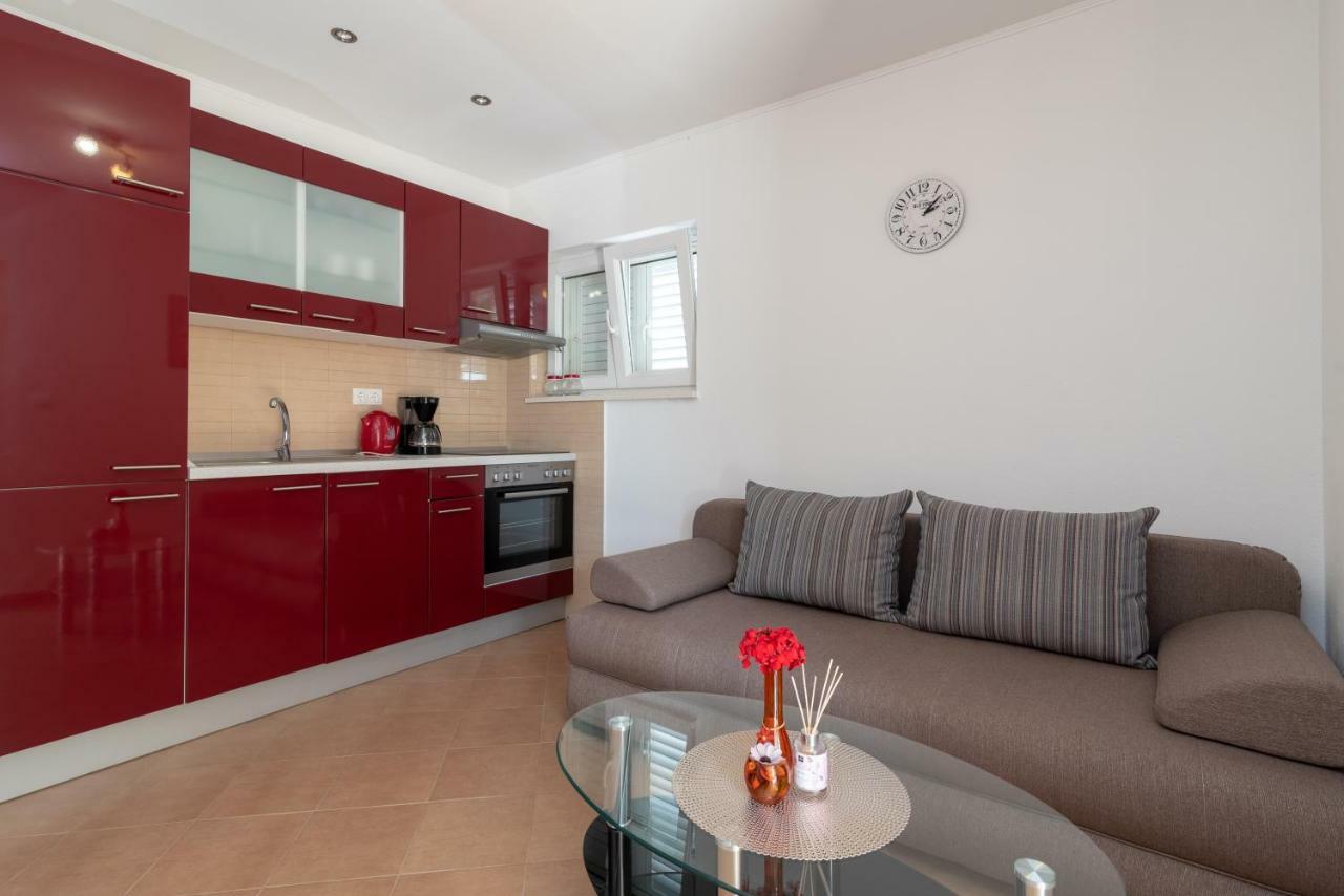 Apartment Nives Τρογκίρ Εξωτερικό φωτογραφία